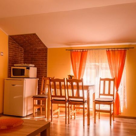 Chatka Elegant Bešeňová Εξωτερικό φωτογραφία